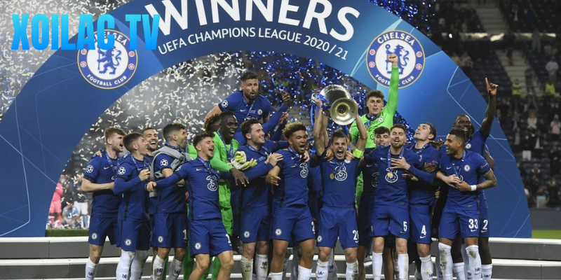 Huấn luyện viên dẫn dắt đội một cách khó hiểu